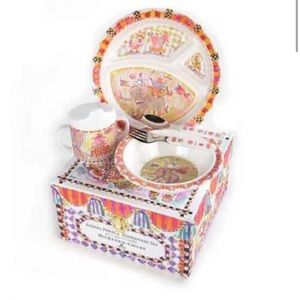 Brand new in box NIB MacKenzie-Childs Animal Parade
Toddler's Dinnerware Set